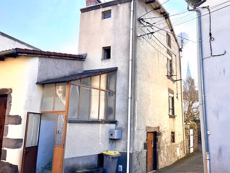 maisonnette a renover coeur de cite !