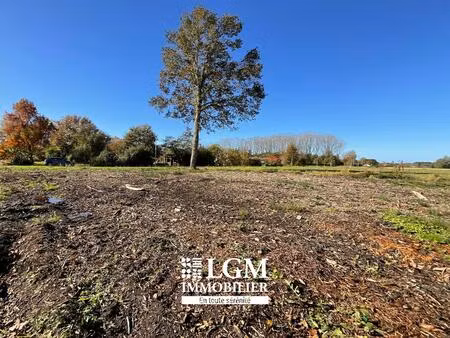 terrain à vendre / saint-etienne-d'orthe