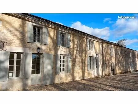 maison 4 pièces 160 m²