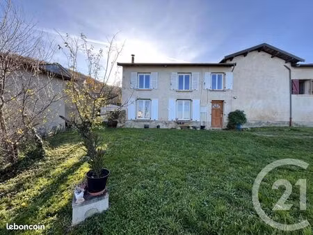 maison 3 pièces 74 m²