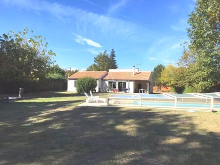 vente maison contemporaine gauriaguet  125m² 5 pièces 299 500€ avec piscine