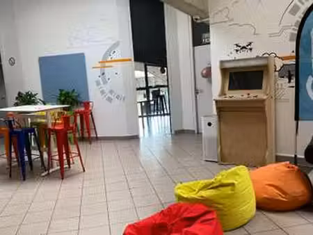vente bureaux et commerces à hérouville-saint-clair (14200) : à vendre / 760m² hérouville-