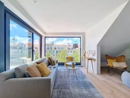 duplex neuf dans un immeuble entièrement rénové de 2021  si