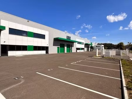 location local d’activité neuf – 182 m² – vourles (69390)