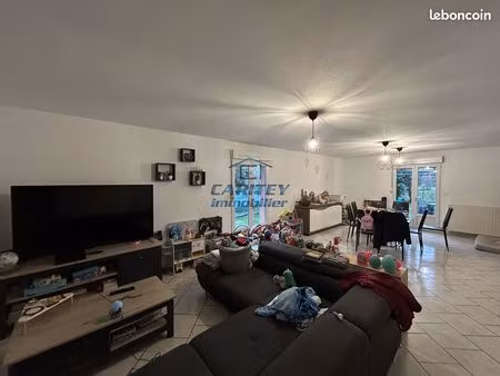 maison 6 pièces 135 m²