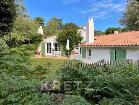 maison de luxe à vendre aux portes-en-ré : 2 300 000 € | 190m²