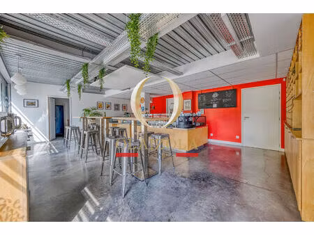 murs : restaurantbordeaux 250 m2