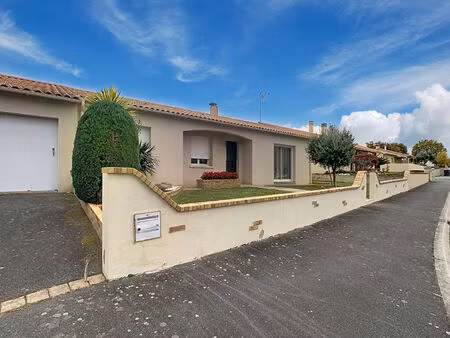 plain-pied à vendre à begrolles en mauges