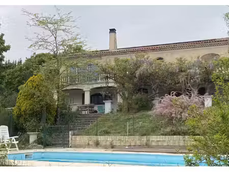 maison d'hôte  accueil touristique 14 pièces 300 m2  piscine