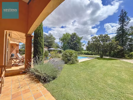 magnifique villa 7 pièces à vendre avec 8500m2 de parc  piscine  5 min de revel 31250