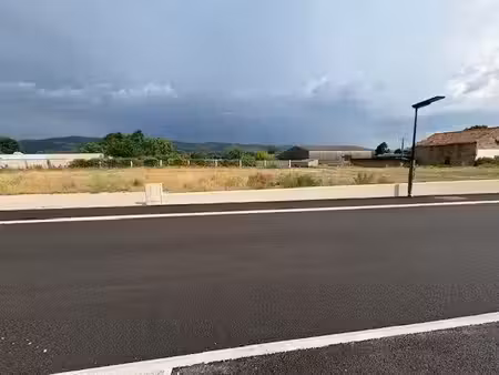vente terrain 897 m² à peyruis (04310)  130 000 €