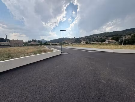 vente terrain à batir 887 m² à peyruis (04310)  130 000 €