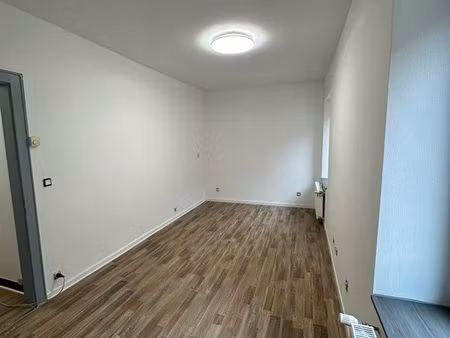 appartement entièrement rénové  42m2