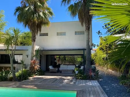 magnifique villa d'architecte meublée