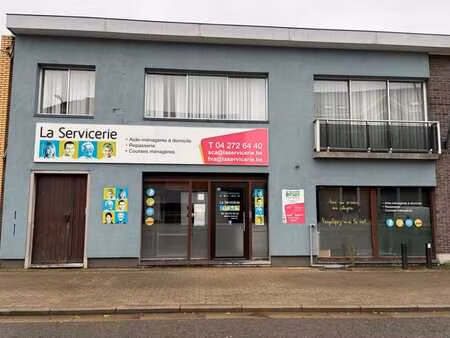 rez de chaussée commercial + appartement