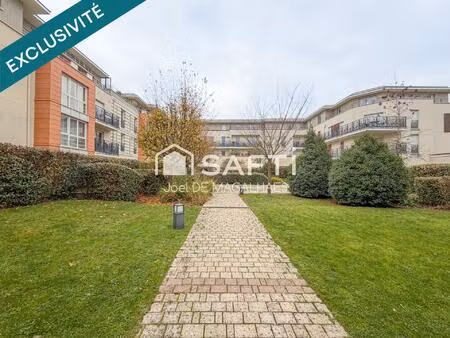 coeur village - superbe 3 pieces  balcon  2 places de parking  cave