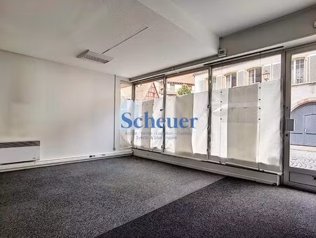 molsheim - local - 70m²