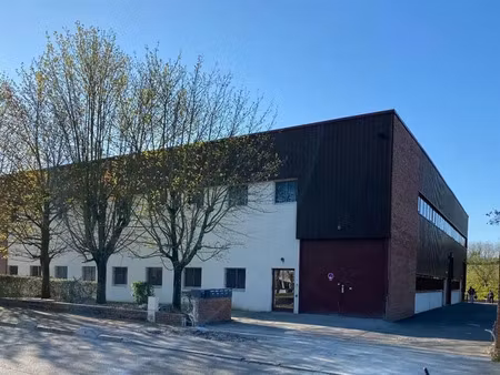 local d’activité / stockage de 345 m² – noisy-le-grand