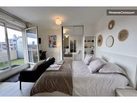 location meublée appartement 1 pièce 26 m² à villeurbanne (69100)  1 250 €