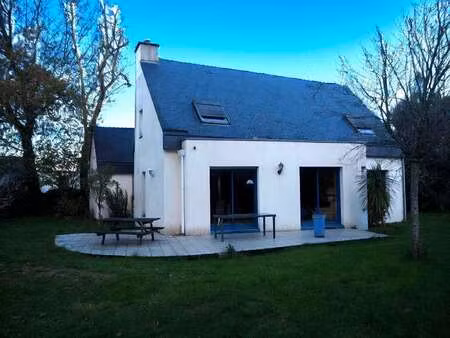 location maison meublé à questembert (56230) : à louer meublé / 132m² questembert