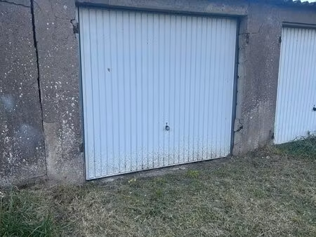 garage à louer 15 m² tucquegnieux