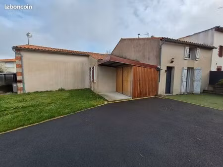 plain pied - 2 chambres en centre bourg