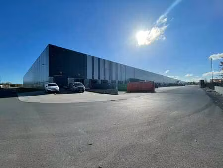 entrepôt à louer à fleurus