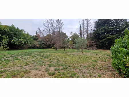 terrain constructible hors lotissement 1200m2