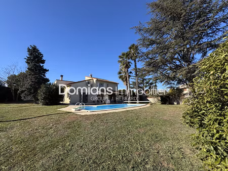 a vendre - llupia - villa de caractere