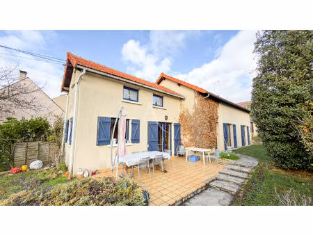 maison crosne 8 pièce(s) 159 m2