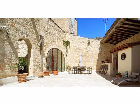 a vendre - maison saint gilles 14 pieces