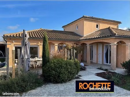 maison 7 pièces 152 m²