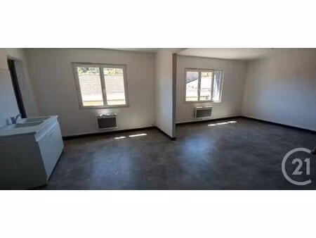 appartement t4 à louer - 4 pièces - 84 80 m2 - st ambroix - 30 - languedoc-roussillon