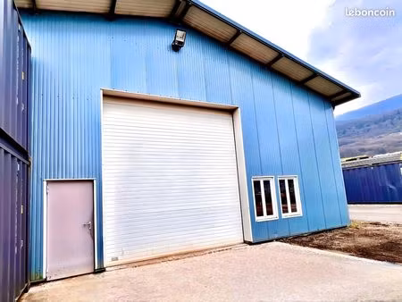 local industriel ou stockage box 200m² à louer à corbonod (01420)