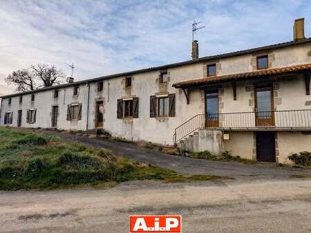 vente maison à moncoutant (79320) : à vendre / 345m² moncoutant
