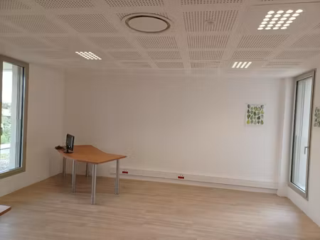 bureaux 1 pièce(s) 12 m2