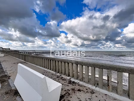 studio a 100 mètres de la mer