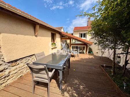 maison de ville en meulière de 104 m² à étiolles