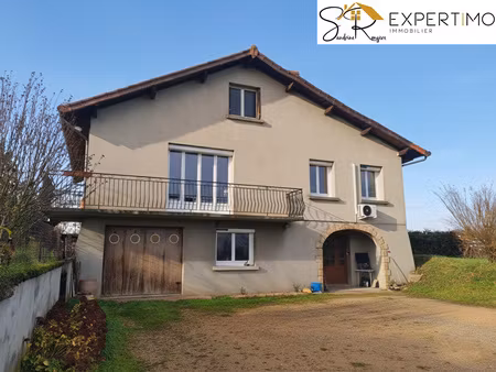 lapeyrouse maison de 123 m2 sur terrain de 3420 m2 attenant