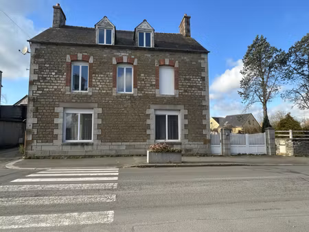 maison maen roch 5 pièce(s) 150 m2