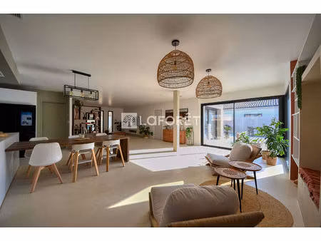 jolie villa t5 de 190 m² à vendre à saint-jean-de-rives