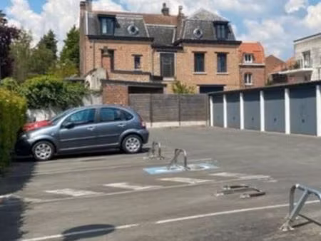 vends place de parking