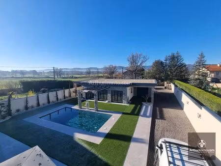 vente maison 6 pièces 230 m2 à ouches