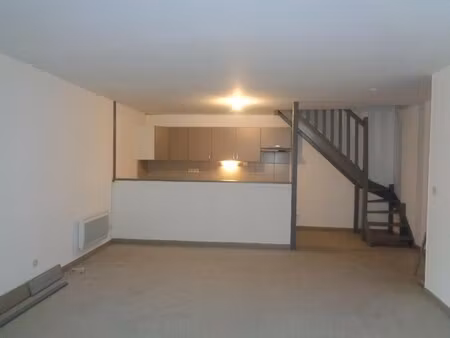 location appartement 3 pièces 63m² chauvigny 86300