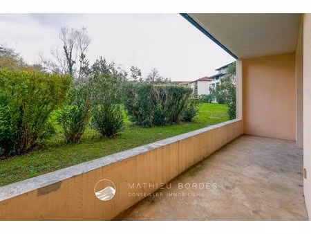 studio avec terrasse à deux pas de quintaou