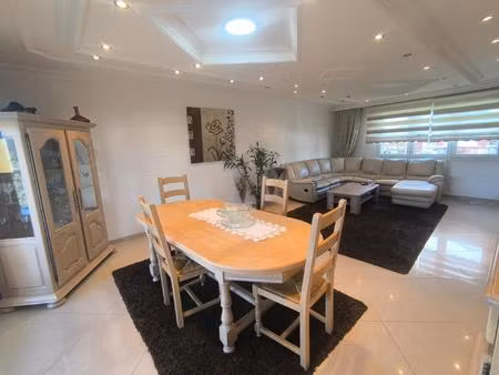 maison familiale (2004) de 144 m² / 6 pièces