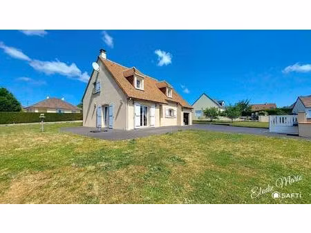 belle maison familiale édifiée sur une parcelle de 1174m2