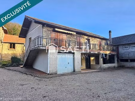 maison avec 2 t3 indépendants  garage  cave  rancenay