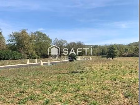 terrain a batir : situation privilegiee pour une construction maitrisee