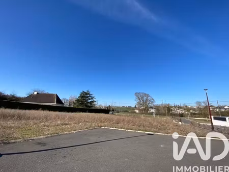 vente terrain 766 m²